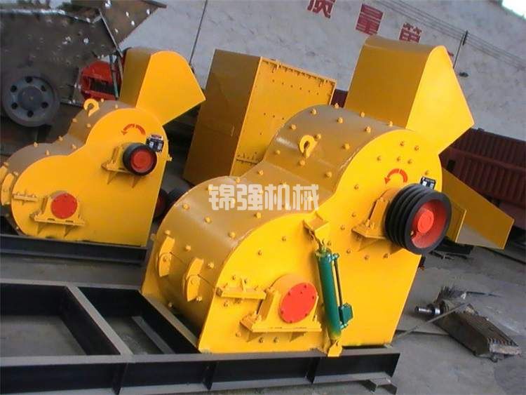 煤矸石破碎機(jī)設(shè)備類型和價(jià)格區(qū)間(圖1) 煤矸石破碎機(jī)設(shè)備類型和價(jià)格區(qū)間(圖1)