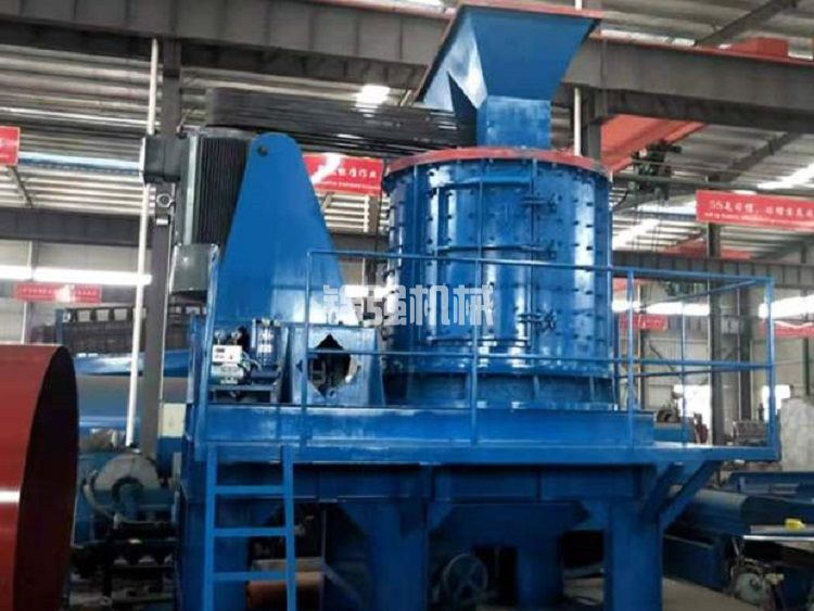 立式制砂機(jī)(圖4) 立式制沙機(jī)(圖4)